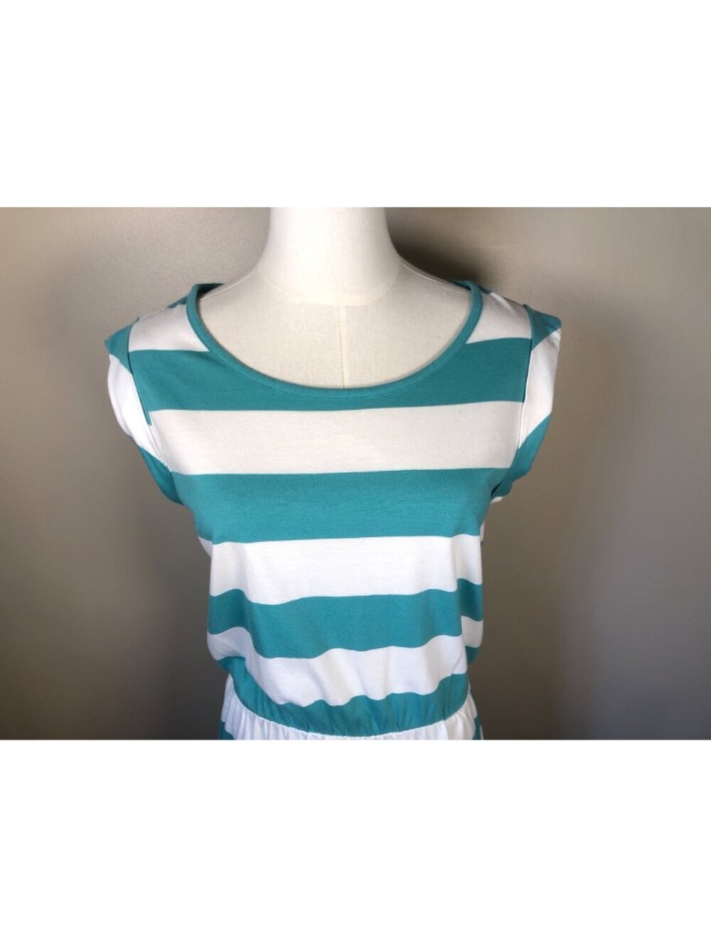 Boden Blackberry Dress Green & White Wide Stripe Lightweight Jersey Size 8R - Picture 3 of 10